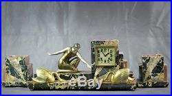 1930`S FRENCH ART DECO MANTEL CLOCK SET WITH GROUP FIGURAL