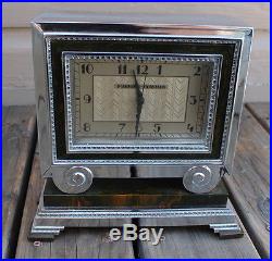 ANTIQUE Vintage Machine Age Art Deco Chrome & Catalin Manning Bowman Clock