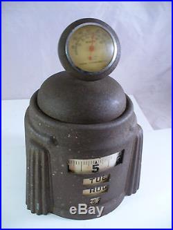 Art Deco Kal-klok Tape Measure Rotary Alarm Clock Space Ship Shape