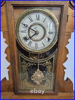 Antique Working 1870's NEW HAVEN Cock Co. Victorian Walnut Parlor Mantel Clock