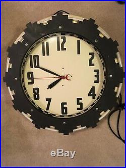 Art Deco American Aztec Neon Clock $2,750 (Electric Neon Clock Co. Cleveland)