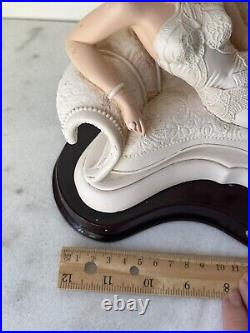 Art Deco Depicting A Flapper Girl On A Fainting Couch Mantel Classic Clock