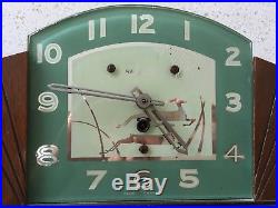 Art Deco Vintage Mantle Clock Gazelles Mirrored Blackforest Made in Canada