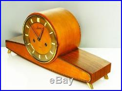 Beautiful Later Art Deco Chiming Mantel Clock From Junghans