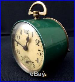 Duverdrey & Bloquel BAYARD clock alarm desk Art Deco design 1930's 6 cm x 6 cm