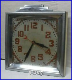 Fine Art-Deco Rare American Gallery Wall Clock Working Synchron Made in U. S. A