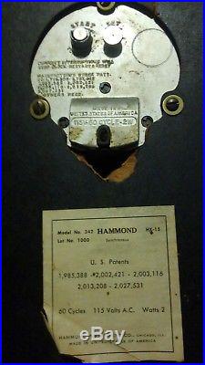 Hammond Synchronous Electric Model 342 Wall Clock Art Deco 19 3/4 Diameter