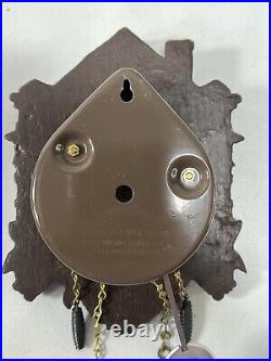 Lux Animated Bobbing Deer Pendulette Cuckoo Clock Untested