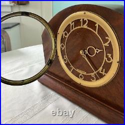 Mid-1940s Seth Thomas electric Art Deco mantel clock works great