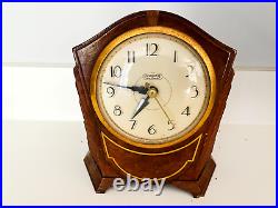 Old Vtg 1930's INGRAHAM Model D-157 Art-Deco Walnut Mahogany Wood Mantle Clock