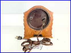Old Vtg 1930's INGRAHAM Model D-157 Art-Deco Walnut Mahogany Wood Mantle Clock