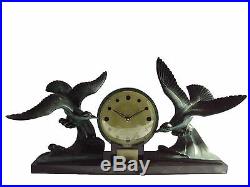 Original Art Deco French Mantel Clock Marble and Onyx 1930, 29