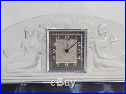 Pendule Art Déco En Verre Dans Le Goût De Lalique clock uhr reloj