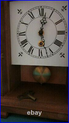 RARE VINTAGE Urgos Mantel Clock, Art Deco, Chimes, Works! BEAUTIFUL 8-day