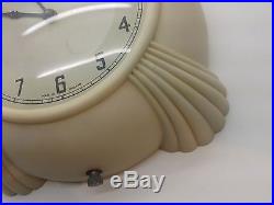 Rare 1930's Art Deco Metamec Electric Cream Bakelite Kitchen Clock
