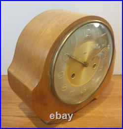 Small Vintage 1950's Art Deco Smiths Light Oak Chiming Mantel Clock (Mid-Cent)