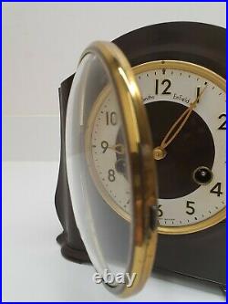 Smiths Enfield Bakelite chiming mantle clock 1950s with Pendulum No Key