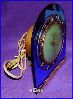 VINTAGE 1930s ANTIQUE ART DECO BLUE MIRROR GLASS TELECHRON CLOCK DEAUVILLE 4H77