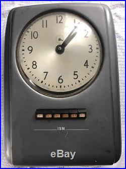 VINTAGE ART DECO Industrial IBM Clock in Metal Case withKey Model 91-9 Masterclock