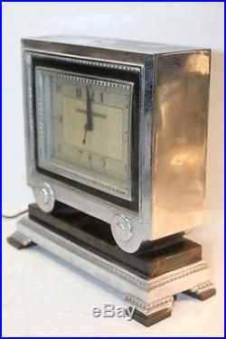 VINTAGE CHROME CATALIN ART DECO MANNING BOWMAN ELECTRIC SHELF MANTEL CLOCK