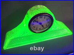 Vint McKee GLASS CO. Mantle Clock Vaseline Glass Tambour Glows Under Black Light