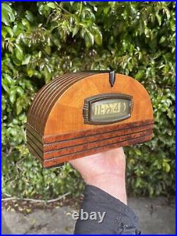 Vintage 1930's Rare Pennwood Flip Dial Clock Art Deco Wood Case # 1364 Mercury