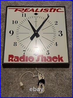 Vintage 1960's RADIO SHACK Realistic Promotional Advertising Wall Clock LUX USA