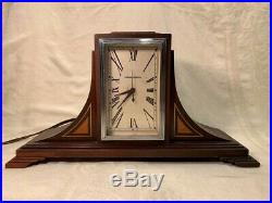 Vintage 30's Manning Bowman Electric Art Deco Wood Mantle Clock Model 915