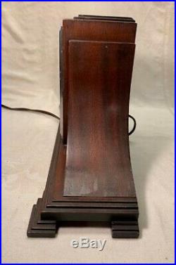 Vintage 30's Manning Bowman Electric Art Deco Wood Mantle Clock Model 915