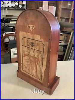 Vintage Antique Mantel Kitchen Gingerbread Clock With Pendulum & Key Chinese