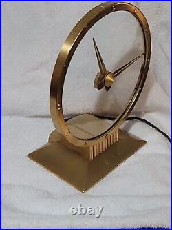 Vintage Jefferson Golden Hour Mystery Clock. It works