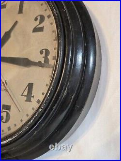 Vintage Large Hammond Postal Telegraph Wall Clock SX-15 20 Art Deco Metal Frame