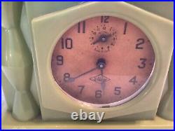 Vintage Wilcox Art Deco Olive Green Bakelite Mantle Clock