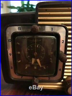 Vintage Zenith Alarm Clock Am Tube Radio Bakelite Art Deco L622 For Restoration