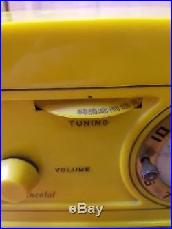 Yellow Art Deco Continental Model 1600 AM Tube Clock Radio. Needs restored