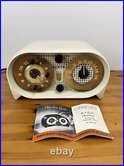 Zenith Vintage Owl Eye Tube Radio Clock Model 5G03 G-516 Art Deco White